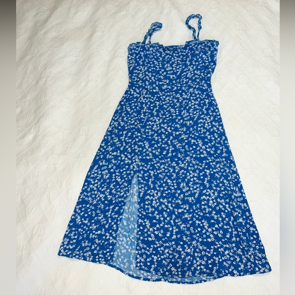 Beautiful midi 👗 - Picture 11 of 15